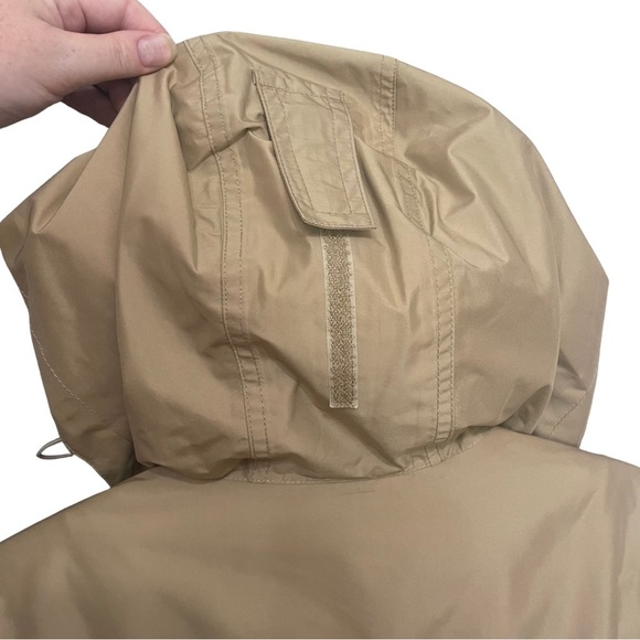 L.L. Bean Women's Tan Raincoat Sz S H2OFF Removable Lining - Picture 5 of 16
